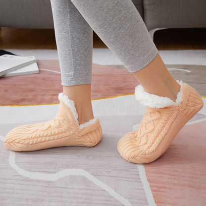 Slip-on Fluffy Tøfler – Myke og Varme Innesko for Komfortabelt Hjemmebruk, Skli-sikre Vintertøfler for Menn og Kvinner